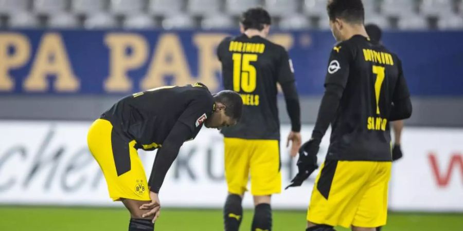 Der BVB leistete sich in Freiburg den nächsten Aussetzer. Foto: Tom Weller/dpa