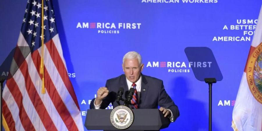 Mike Pence, US-Vizepräsident, spricht über das Freihandelsabkommen zwischen den USA, Mexiko und Kanada. Foto: Will Dickey/The Florida Times-Union/AP