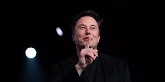 Tesla Elon Musk