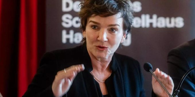Karin Beier, Intendantin des Deutschen Schauspielhauses in Hamburg. Foto: Markus Scholz Karin Beier, Intendantin des Deutschen Schauspielhauses in Hamburg. Foto: Markus Scholz
