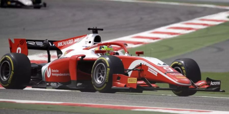Fuhr bei seinem Formel-2-Debüt: Mick Schumacher. Foto: Luca Bruno/AP/dpa