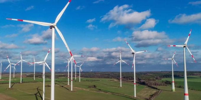 Der Windenergiepark «Odervorland». (Foto: Patrick Pleul/Archiv) wind