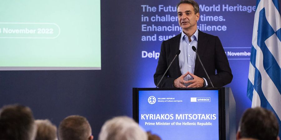 ARCHIV - Griechenlands Ministerpräsident Kyriakos Mitsotakis erwartet «keine sofortigen Ergebnisse» bei den Verhandlungen um die Rückgabe der Friesteile des Parthenon-Tempels. Foto: Socrates Baltagiannis/dpa