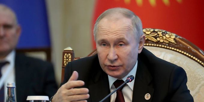 Entwaffnung - Putin könnte Präventivschlag in Militärdoktrin aufnehmen