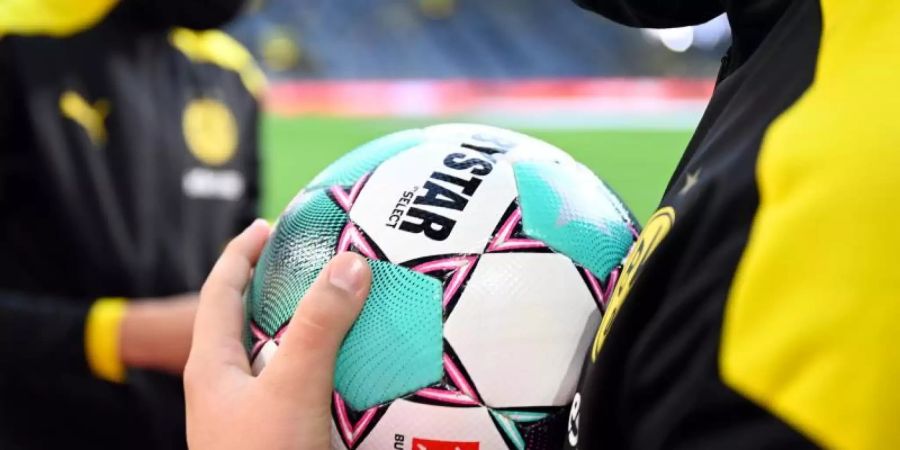 Borussia Dortmund kann sich am 29. Spieltag gegen Werder Bremen keinen weiteren Rückschlag erlauben. Foto: Bernd Thissen/dpa