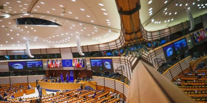 Das Europaparlament hat dem Brexit-Handelspakt mit Grossbritannien endgültig zugestimmt (Archiv). Foto: Francisco Seco/AP/dpa Das Europaparlament hat dem Brexit-Handelspakt mit Grossbritannien endgültig zugestimmt (Archiv). Foto: Francisco Seco/AP/dpa