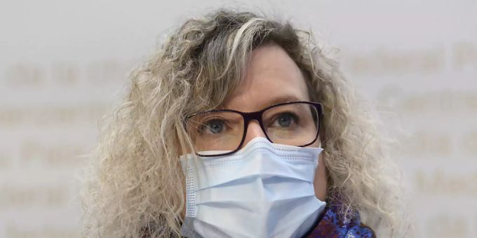 Laut Fosca Gattoni, stellvertretende Leiterin in der Sektion Heilmittelrecht beim Bundesamt für Gesundheit, ist die Schweiz bei der Sequenzierung positiver Tests auf das Coronavirus sehr erfolgreich. (Archivbild) coronavirus