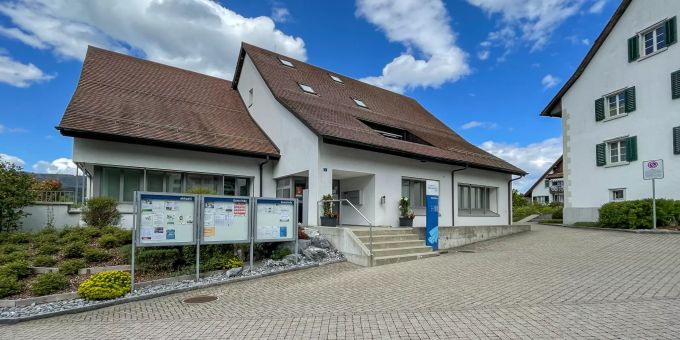 Gemeindehaus Dänikon - Dänikon Gemeindehaus Dänikon - Dänikon