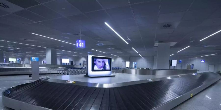 Da die Passagierzahlen infolge der weltweiten Corona-Pandemie dramatisch eingebrochen waren, wurde das Terminal 2 im April 2020 geschlossen. Jetzt soll es am 1. Juni wieder in Betrieb genommen werden. Foto: Boris Roessler/dpa