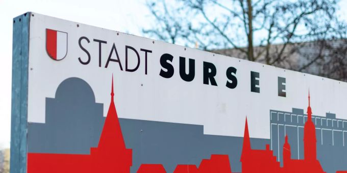 Ortsschild «Stadt Sursee». Ortsschild «Stadt Sursee».