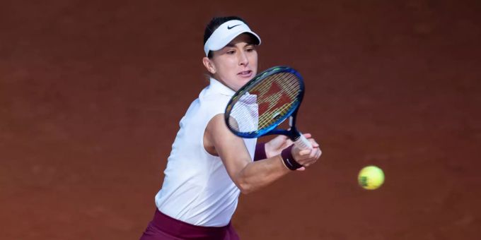 Belinda Bencic Steht An Den French Open In Paris In Runde Zwei