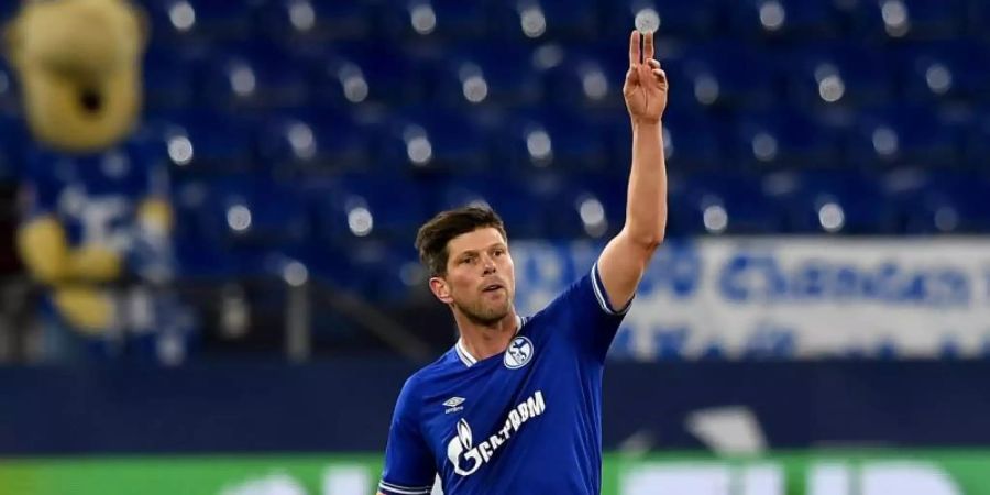 Klaas-Jan Huntelaar könnte erstmals seit seiner Rückkehr in der Schalker Startelf stehen. Foto: Guido Kirchner/dpa-Pool/dpa