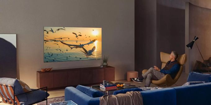 Der Neo QLED Samsung TV kommt mit Mini LED und einem besonders minimalistischen Look. Neo QLED Samsung TV
