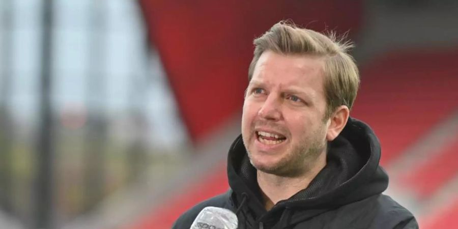 Steht vor dem Halbfinale gegen Leipzig in Bremen mächtig unter Druck: Werder-Coach Florian Kohfeldt. Foto: Armin Weigel/dpa
