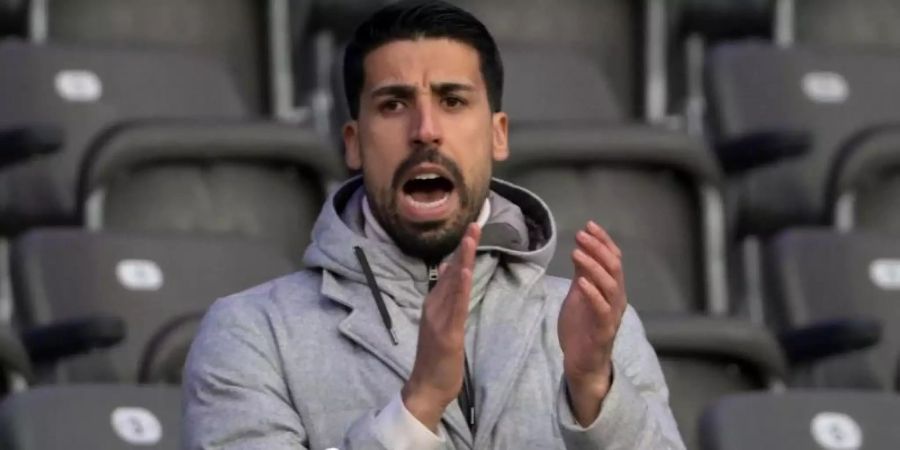 Hatte sich einen Muskelfaserriss in der Wade zugezogen und musste pausieren: Sami Khedira. Foto: Soeren Stache/dpa-Zentralbild POOL/dpa