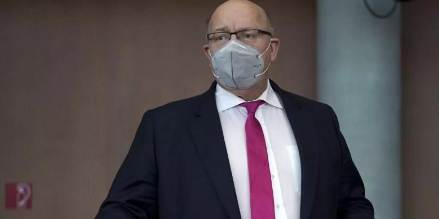 Wirtschaftsminister Peter Altmaier (CDU) kommt zur Befragung im Untersuchungsausschuss zum Bilanzskandal um das Unternehmen Wirecard. Foto: Michael Sohn/AP-Pool/dpa