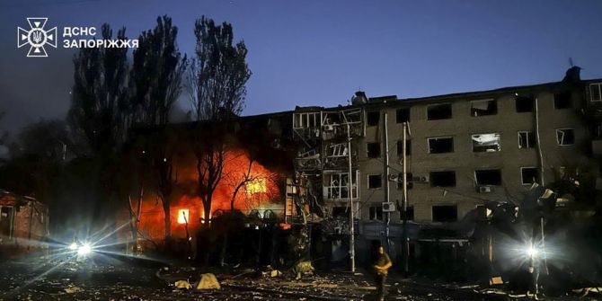 Ukraine brennendes Haus