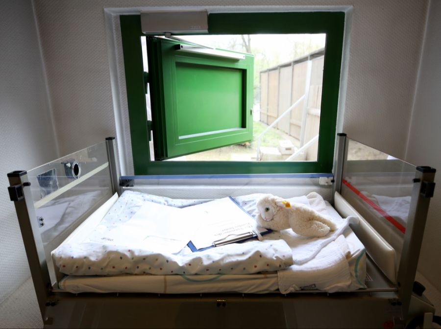 Das Vorgehen bei der Tierklappe ist ähnlich wie bei einer Babyklappe. (Symbolbild)