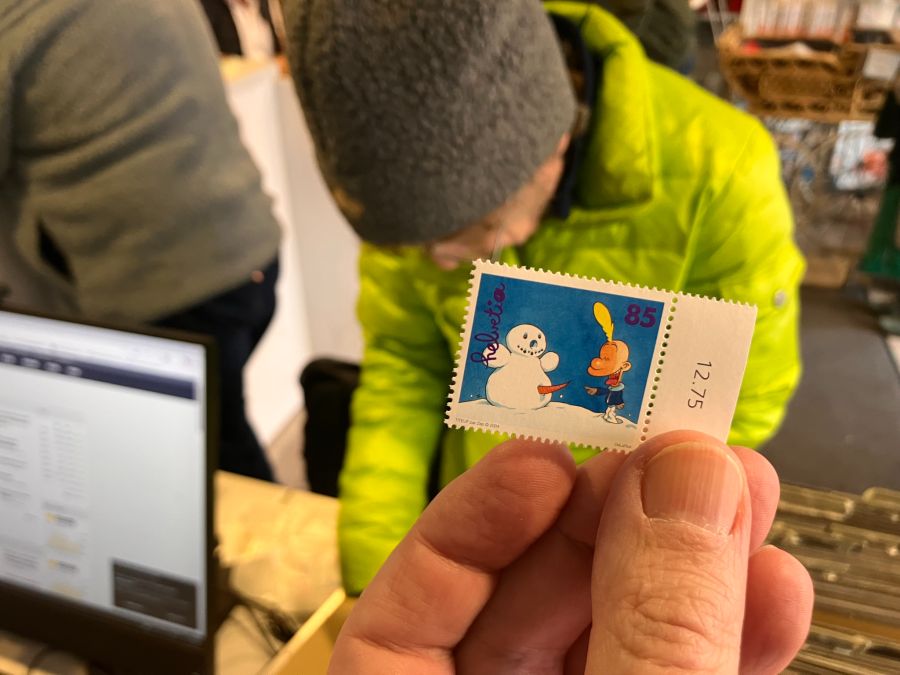 Titeuf und der Schneemann. Eine 85-Rappen-Marke aus dem Sortiment von Grünenfelder.