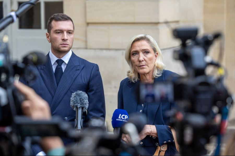 Le Pen Bardella Macron