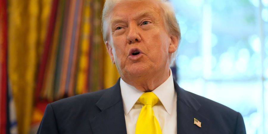 Trump macht ein Putin-Selenskyj-Treffen nicht zur Vorbedingung für sein Treffen mit Putin.