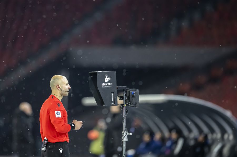 VAR