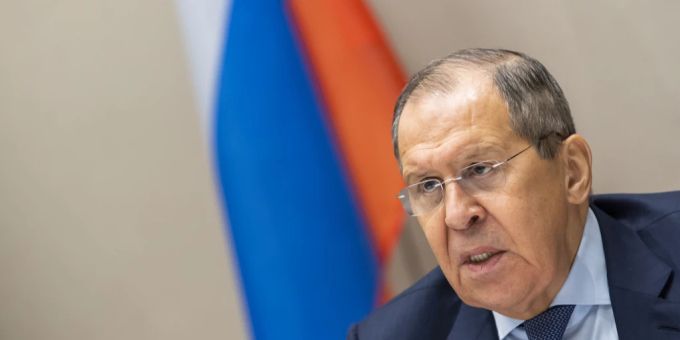 Ukraine-Deal: Lawrow betont, dass die Gespräche mit den USA gut vorankommen. (Archivbild) ukraine russland Lawrow archivbild