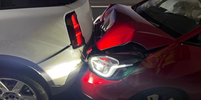 In Horw kam es zu einem Auffahrunfall zwischen zwei Autos. Auffahrunfall in Horw