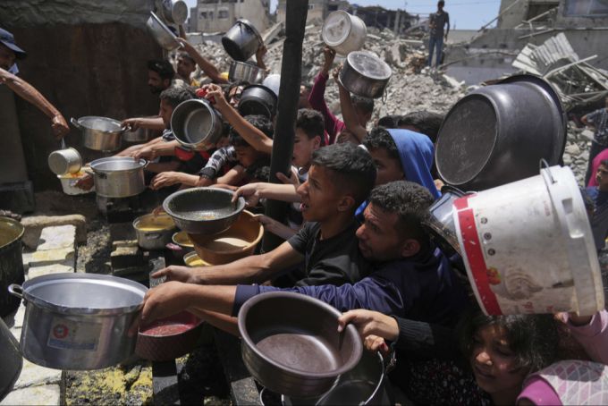 Die Menschen in Gaza leiden grossen Hunger – Israel hatte bis zuletzt die Einfuhr von Hilfsgütern blockiert. gaza