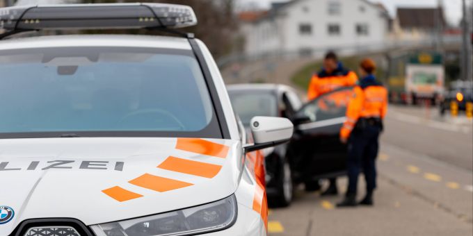 Ricken SG: Raser mit 142 km/h erwischt – Führerausweis weg. (Symbolbild) Ricken SG