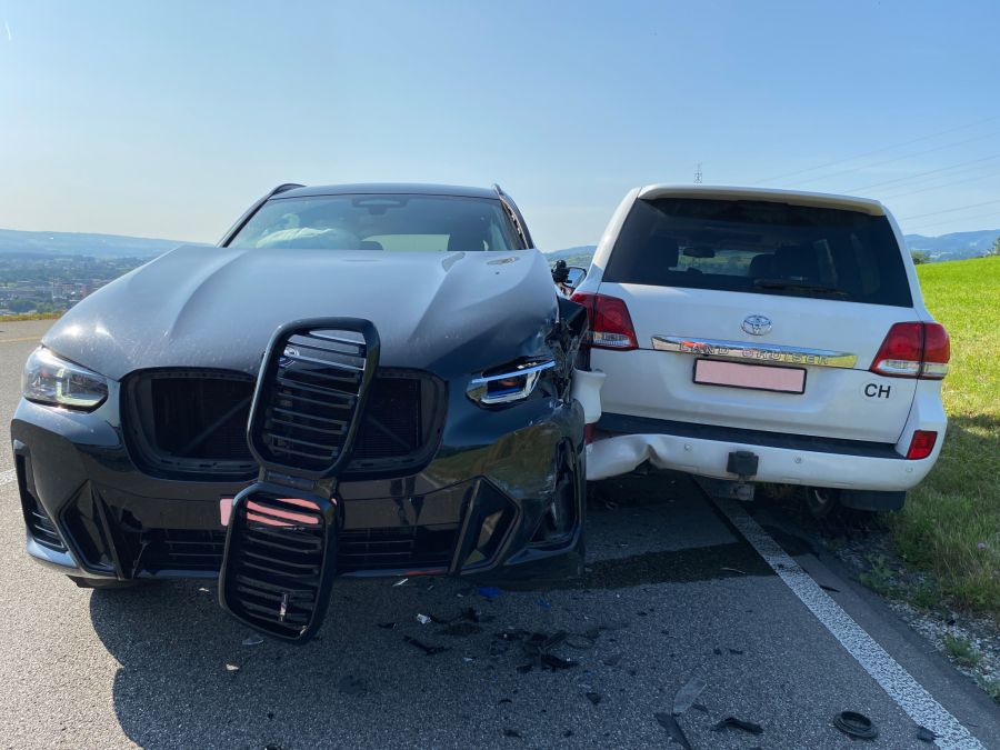 An den Fahrzeugen entstand Sachschaden.