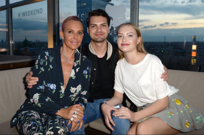 Jimi Blue mit Mama Natascha und Schwester Cheyenne Ochsenknecht im Jahr 2016. Jimi Blue Ochsenknecht