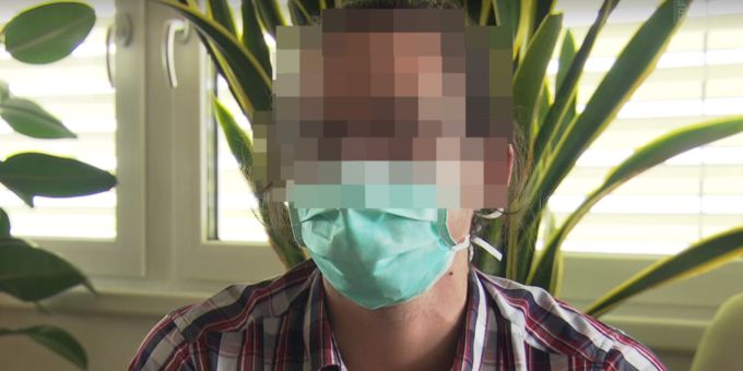 Das Spital Wetzikon ZH trauert um zwei Mitarbeitende. Ein verunglückter Mitarbeiter ist der Sohn von Liedermacher Linard Bardill. Er war einst bei «10vor10» zu sehen. Spital Wetzikon