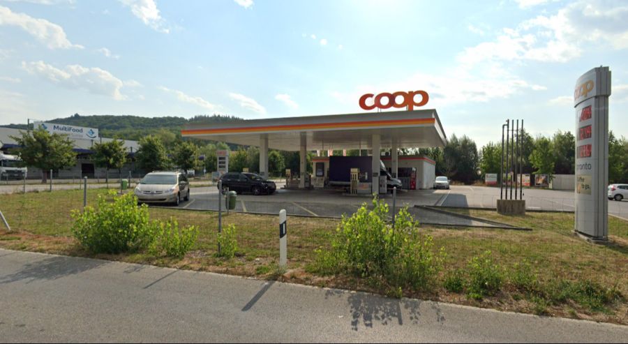 In diesem Coop Pronto in Gals BE wurde das Brötli-Häsli gekauft.