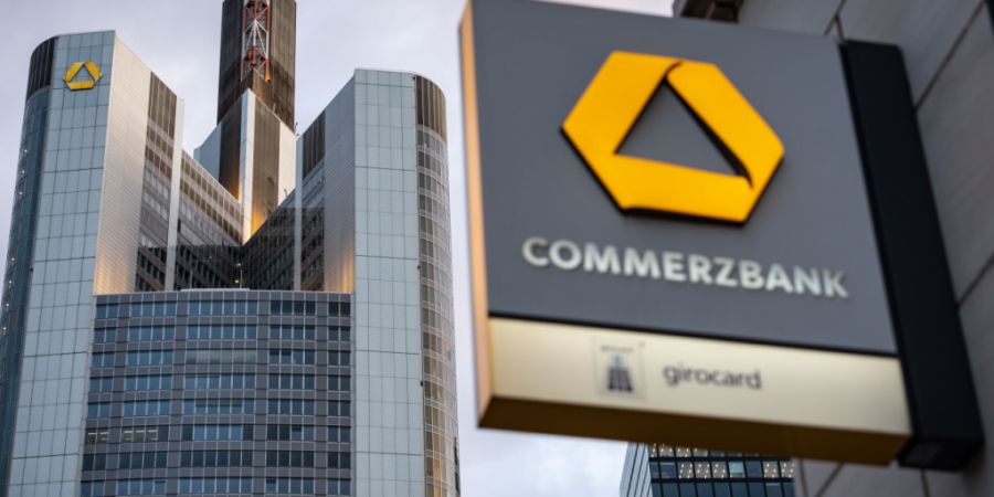 Die deutsche Commerzbank kündigt einen weiteren Stellenabbau an. (Archivbild)