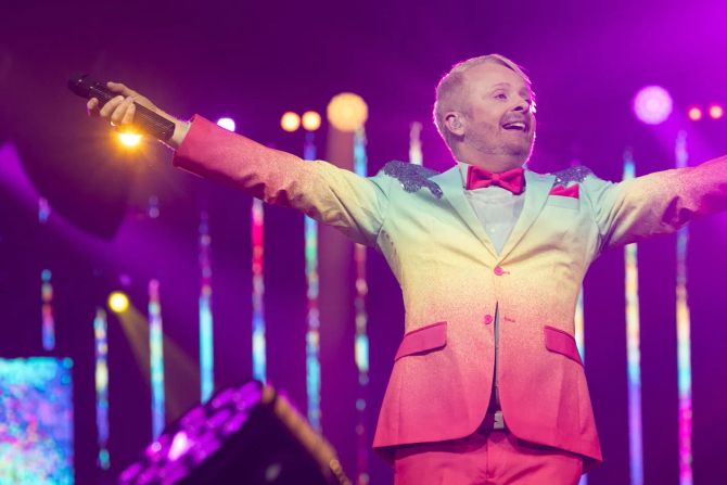 Ross Antony «Let's Dance»