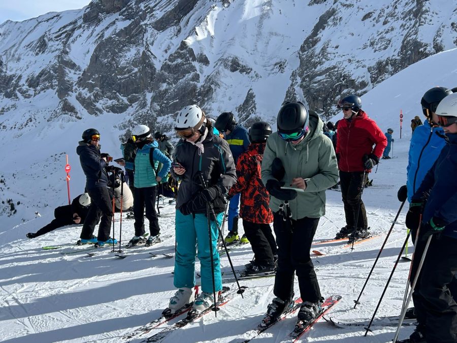 Wenn Marco Odermatt fährt, ruht in Adelboden BE der Skibetrieb.