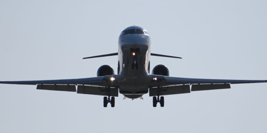 Nach dem Pilotenstreik bei der Lufthansa-Kerngesellschaft droht auch bei der Regionaltochter Lufthansa Cityline ein Arbeitskampf. Die Pilotengewerkschaft Vereinigung Cockpit (VC) bereit...