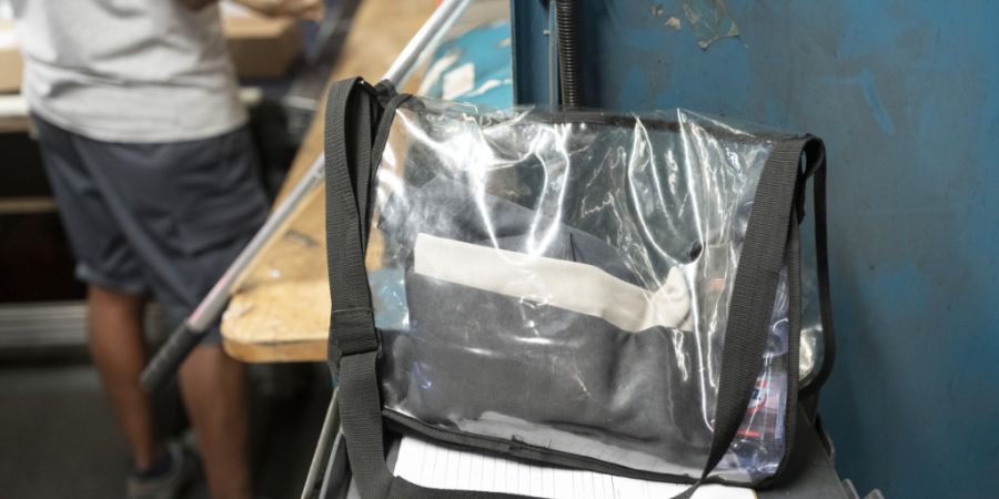 Der Kanton Bern will sein Ausbildungsmodell «Vorlehre plus» auf zusätzliche Berufsfachschulen ausweiten. (Symbolbild)
