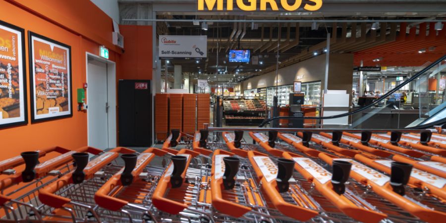 Die Migros Basel, auf dem Bild ist die Filiale im Bahnhof Basel SBB zu sehen, erzielte vergangenes Jahr einen Umsatz von 865,7 Millionen Franken. (Archivbild)