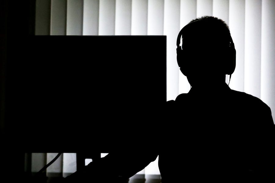 Doch warum sind Wut und Zweifel bei so vielen Männern die Reaktion auf die Vorwürfe? Eine Expertin sieht vier Faktoren, die dabei eine Rolle spielen.