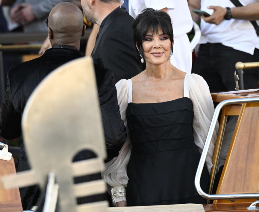 Auch Kims Mami Kris Jenner soll beim Millionen-Deal kräftig mitgemischt haben.