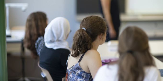Im Kantonsrat von Luzern ist derzeit Thema, ob das Schulfach «Politische Bildung» geschaffen werden soll. (Symbolbild) Luzern Politische Bildung Kantonsrat