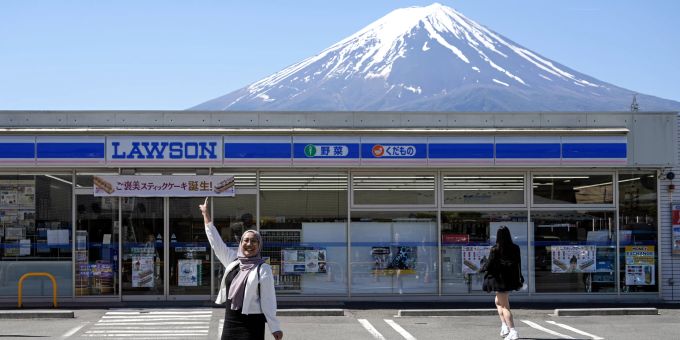 Nach Venedig - Jetzt führen Japaner für Mount Fuji Touristentickets ein