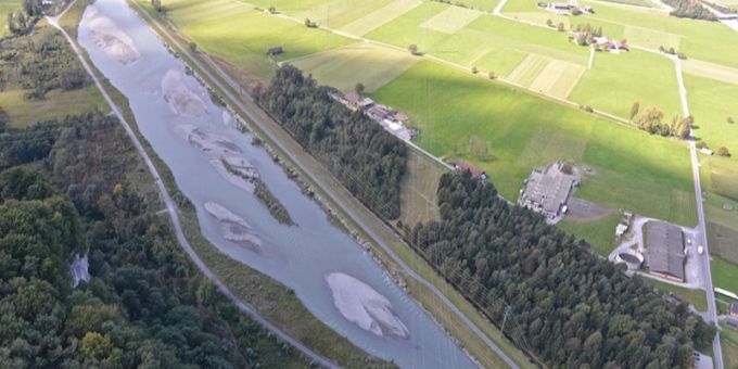Glarus Nord - Naturschutzgebiet am renaturierten Escherkanal bleibt