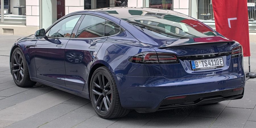 Tesla Model S