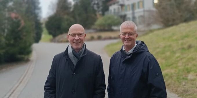 Tobias Karcher SJ, Toni Kurmann SJ. Tobias Karcher