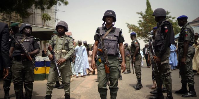 Polizei und Militär kämpfen in Nigeria gegen Islamisten. (Archivbild) nigeria