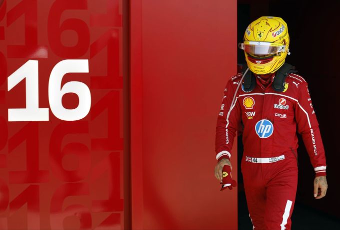 Lewis Hamilton Ferrari Suzuka