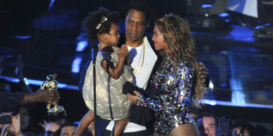 Jay-Z und Beyoncé mit Töchterchen Blue Ivy im Jahr 2014.